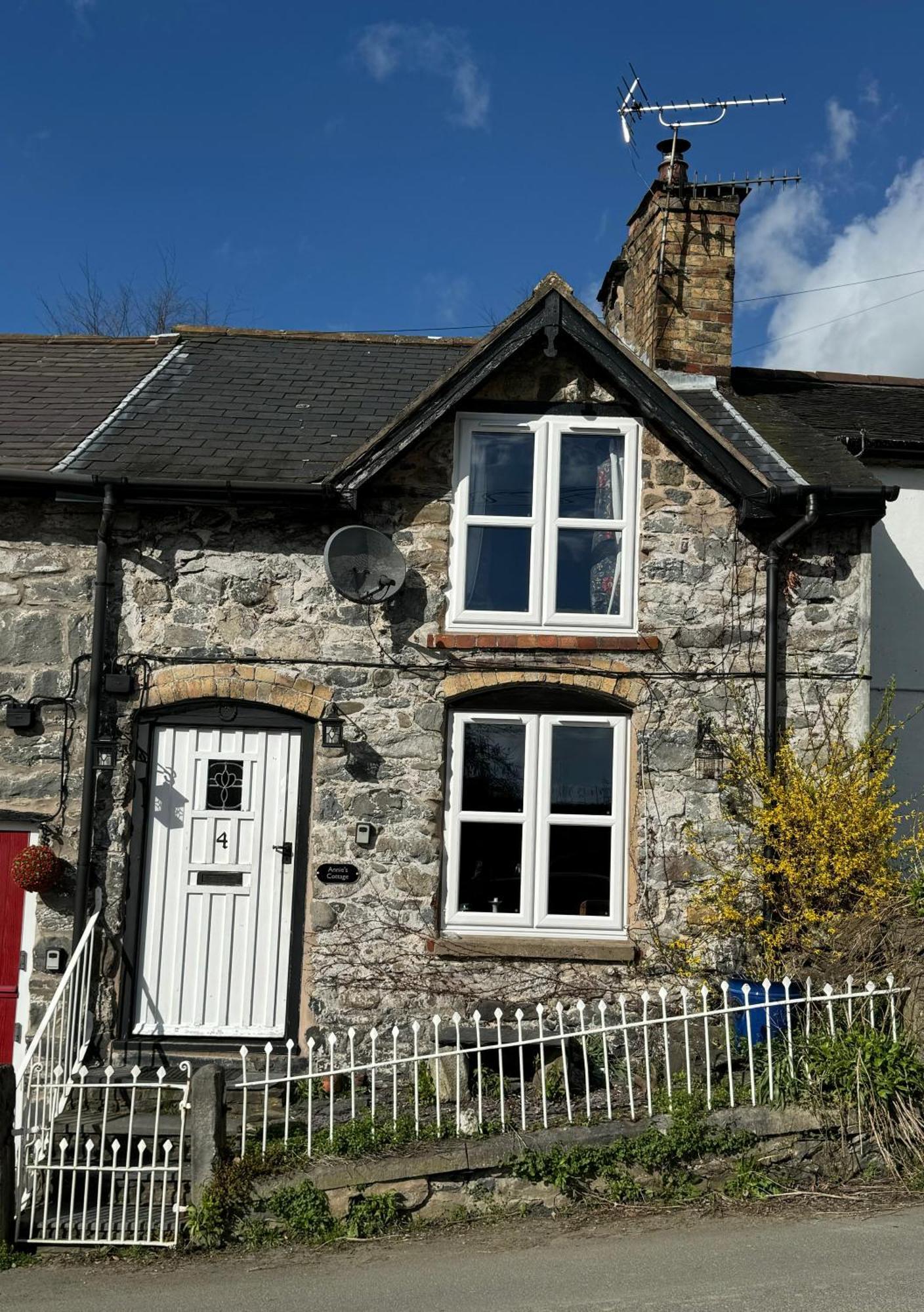 Annie'S Cottage Llanrhaeadr-ym-Mochnant Екстер'єр фото